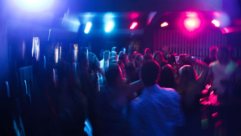 France : les deux soirées test en discothèques sont reportées faute de volontaires