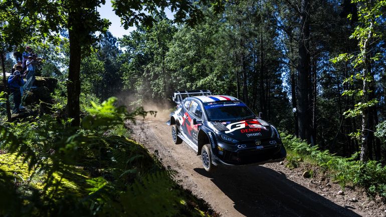 Direct vidéo : Ogier proche de la victoire, Evans au ralenti, Neuville peut faire une excellente opération au championnat