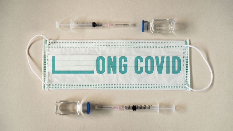 Coronavirus et monde du travail : selon une étude, le covid long causerait beaucoup moins d'absences de longue durée qu'envisagé