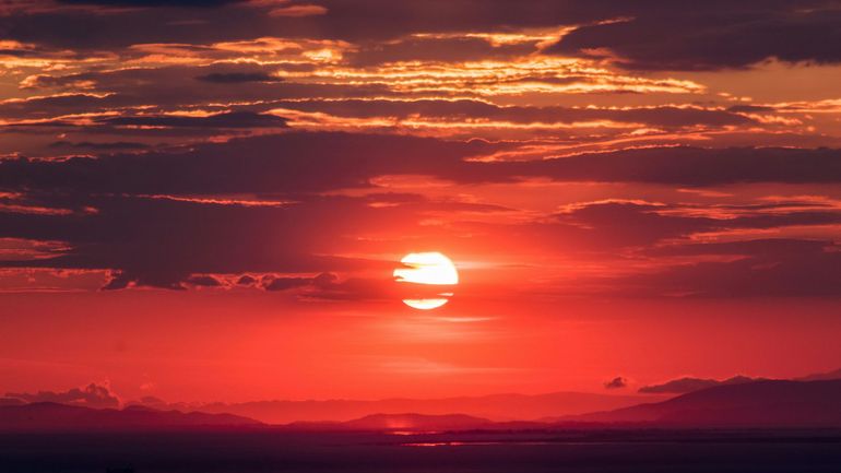 Le vrai du faux : peut-on prédire la météo du lendemain grâce à la couleur du coucher de soleil ?
