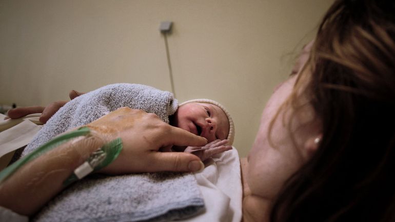 Depuis la réduction du séjour en maternité, le taux de réadmission à l'hôpital a augmenté