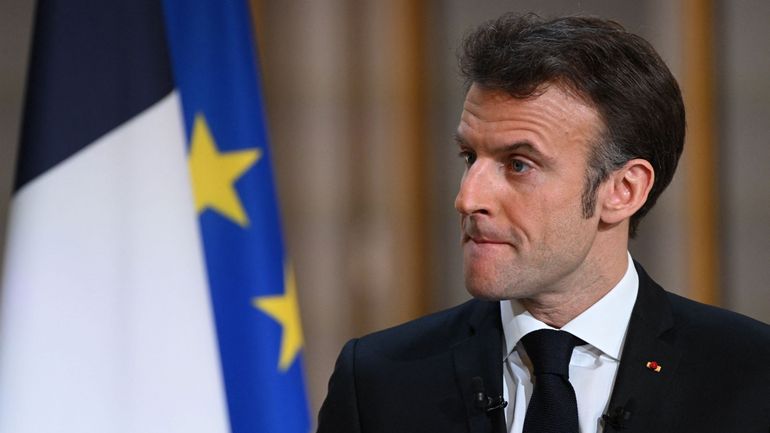 Emmanuel Macron annonce qu'il va diminuer les effectifs militaires français en Afrique