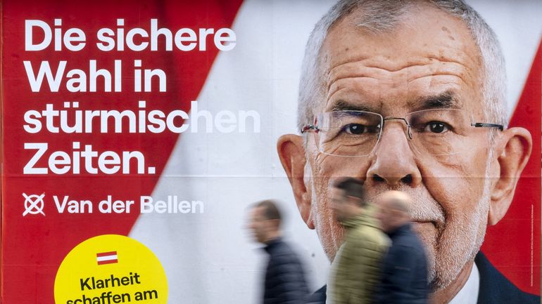 Elections en Autriche : l'écologiste Alexander Van der Bellen serait réélu président, selon les premières projections