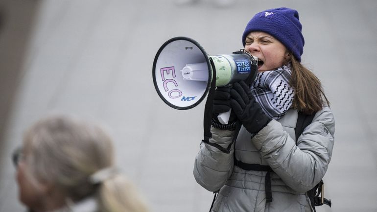 Suède : Greta Thunberg comparaîtra pour refus d'obéir à la police