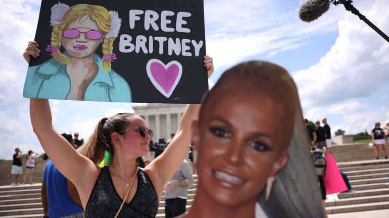 Le père de Britney Spears renonce finalement à être son tuteur