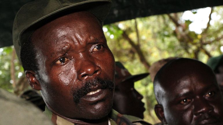 Audience historique à la cour pénale internationale : mise en accusation de Joseph Kony, terrible chef de l'Armée de résistance du Seigneur