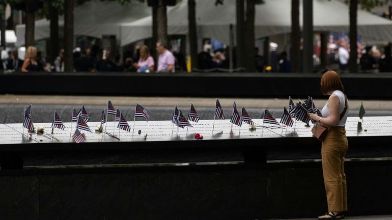 Les Etats-Unis honorent la mémoire des victimes du 11-Septembre, 21 ans après