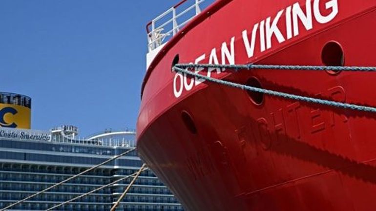 Le navire-ambulance Ocean Viking sauve 128 migrants en Méditerranée