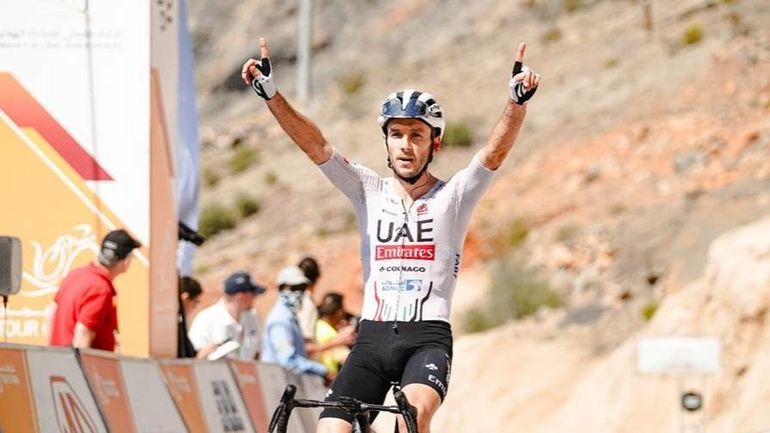 Adam Yates triomphe à Green Mountain et remporte le Tour d’Oman, Vansevenant 7e