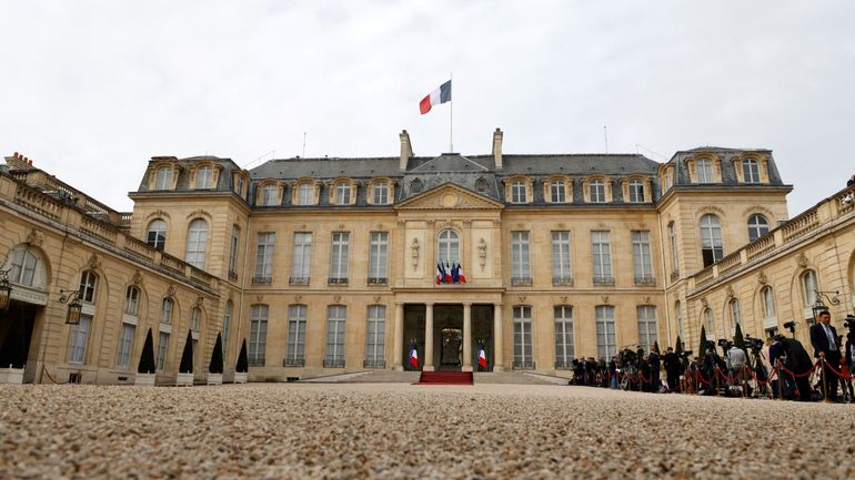 450 invités, 21 coups de canons : suivez en direct la cérémonie d'investiture du président français Emmanuel Macron