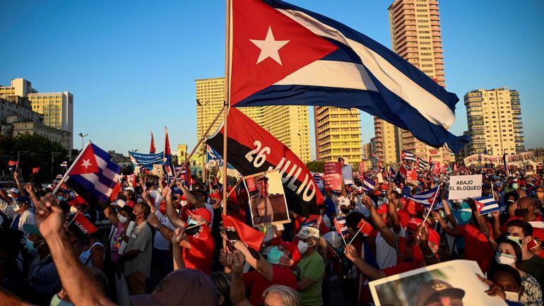 Washington sanctionne le ministre de la Défense de Cuba et ce n'est 