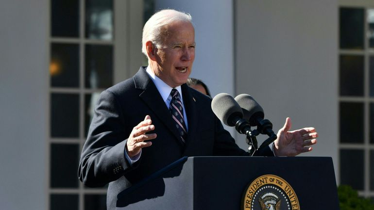 Guerre en Ukraine : Biden évoque avec Zelensky des capacités militaires 