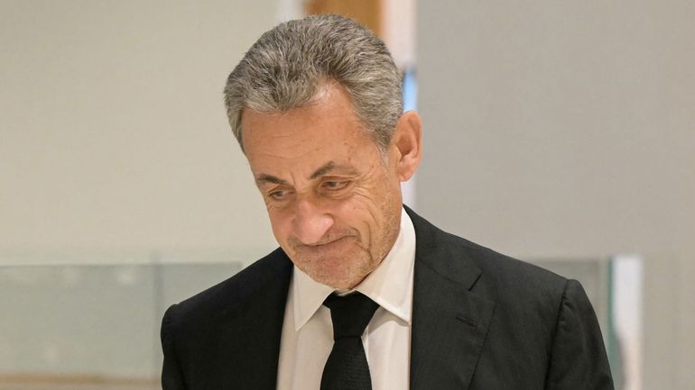 Nicolas Sarkozy privé de sa Légion d'honneur, la plus haute distinction française, après sa condamnation pour corruption