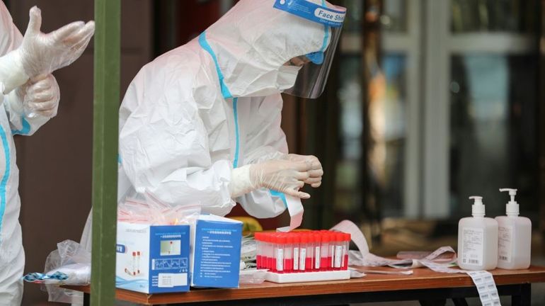Coronavirus en Chine: une ville offre 100.000 yuans de récompense pour toute information sur l'origine de contaminations