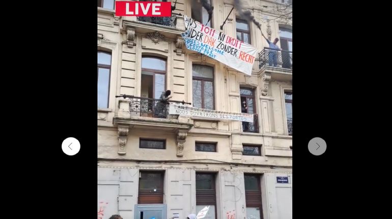 Bruxelles : des personnes refoulées par la police avant d'accéder à un bâtiment squatté avenue de Stalingrad