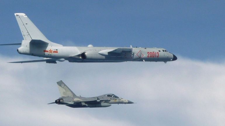 Taïwan : incursion record de 38 avions militaires chinois