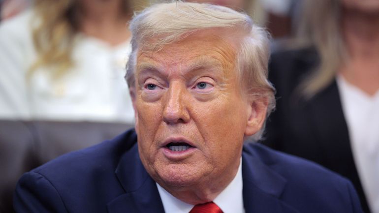 Donald Trump continue de travailler à une rencontre Poutine – Zelensky, affirme la Maison blanche