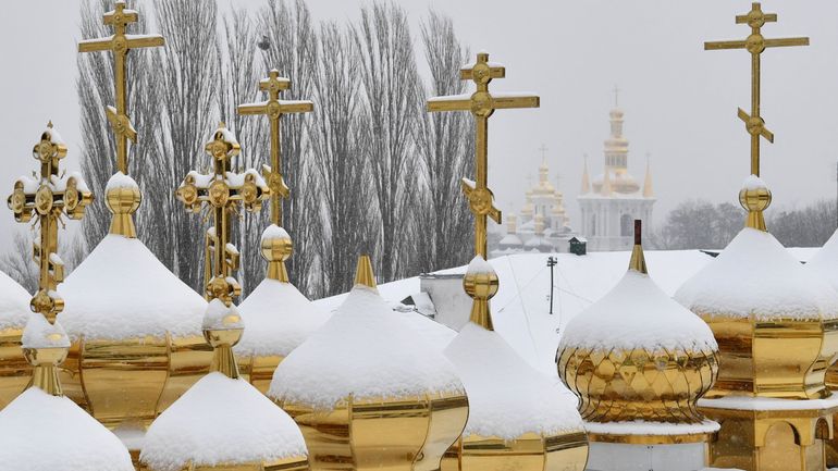 Pour la première fois, l'Ukraine célèbre Noël le 25 décembre, un nouveau symbole de rupture avec la Russie