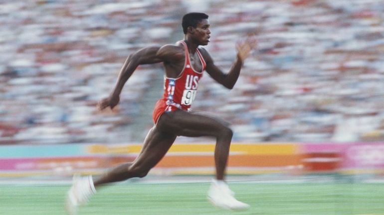 Les Jeux olympiques de 1984 à Los Angeles : le triomphe de Carl Lewis et du capitalisme américain