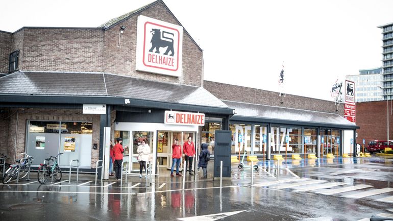 Franchisation des supermarchés Delhaize : des grèves éclatent
