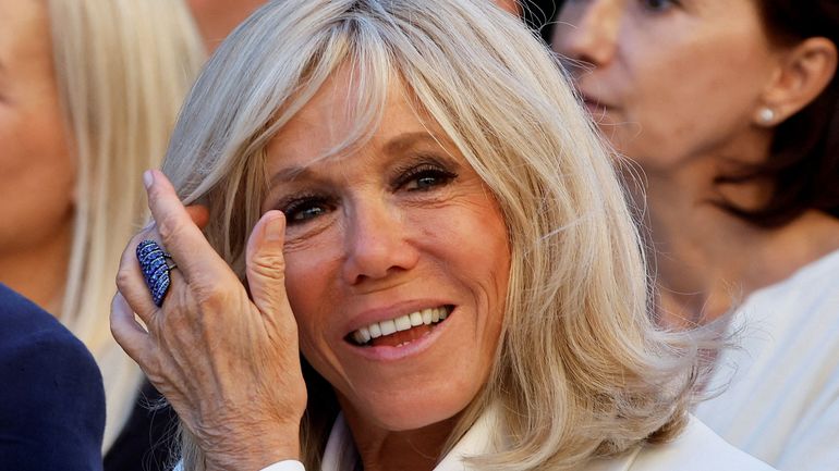 Deux femmes qui avaient alimenté la rumeur selon laquelle Brigitte Macron serait transgenre condamnées pour diffamation