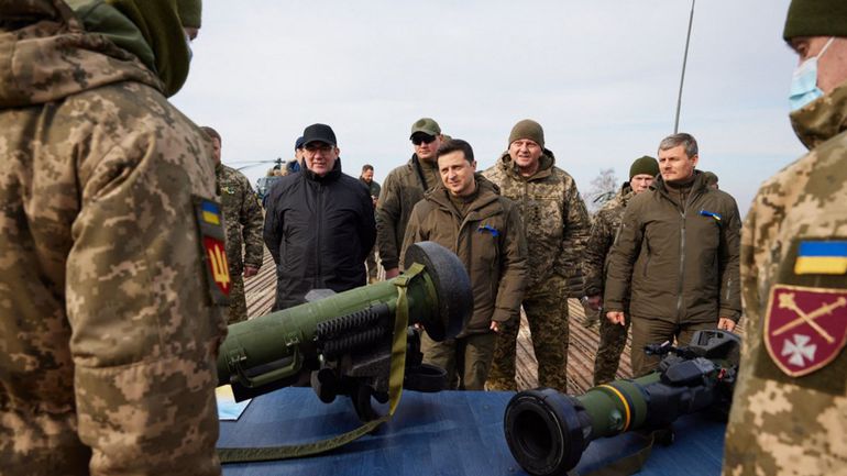 L'Ukraine défie la menace d'invasion de la Russie, 
