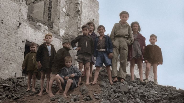 1945, les enfants du chaos : témoignages poignants et inédits dans ce documentaire