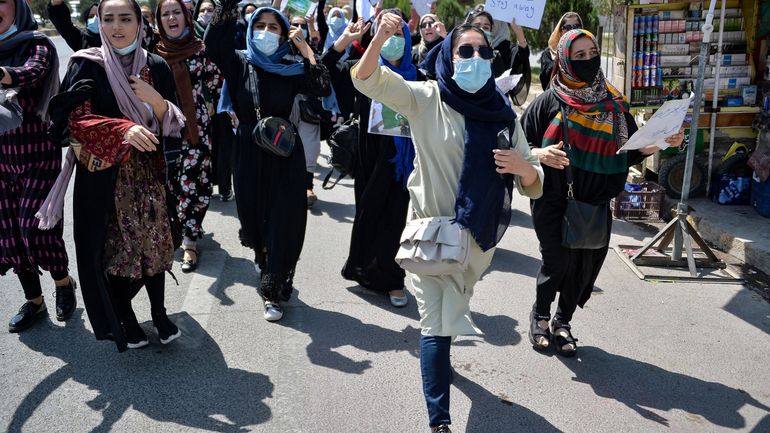 Afghanistan : les talibans tirent en l'air pour disperser une manifestation anti-Pakistan à Kaboul