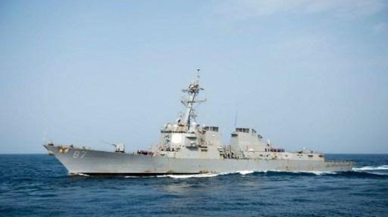 Guerre Israël-Gaza : la marine américaine intercepte des missiles et des drones en mer Rouge, en provenance du Yemen