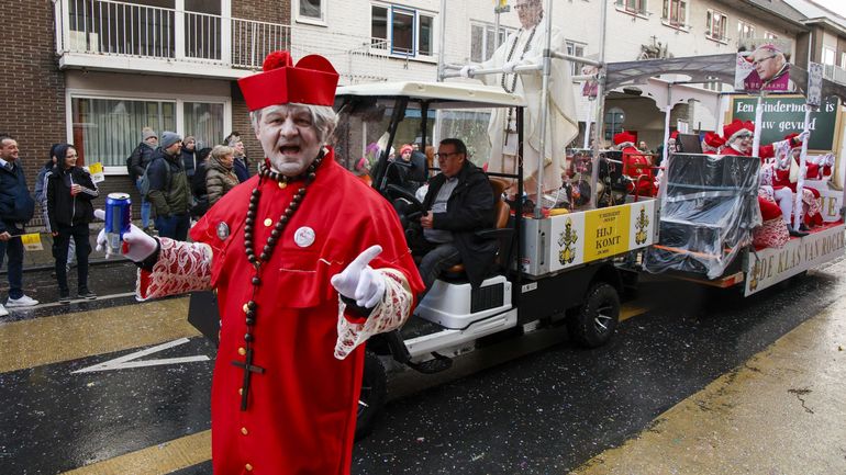 Alost donne le coup d'envoi du plus grand carnaval de Belgique