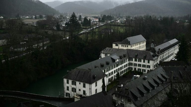 France : trois hommes toujours en garde à vue après les violences sexuelles à Bétharram