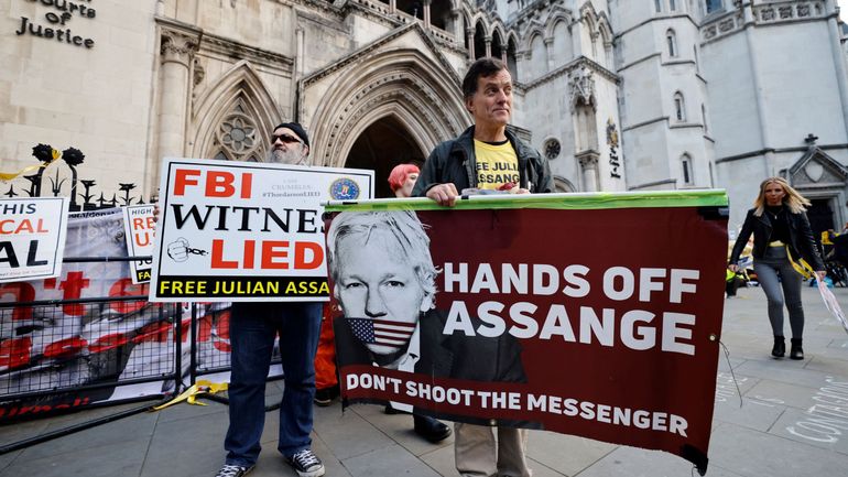 Assange risque de se suicider s'il est extradé, insiste sa défense