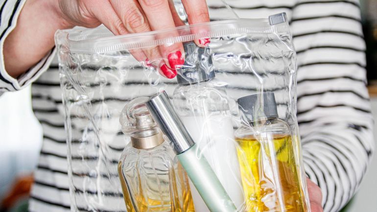 Fin de la limite de 100 ml de liquide dans la valise à l'aéroport ? Pas encore pour Zaventem, oui pour Charleroi