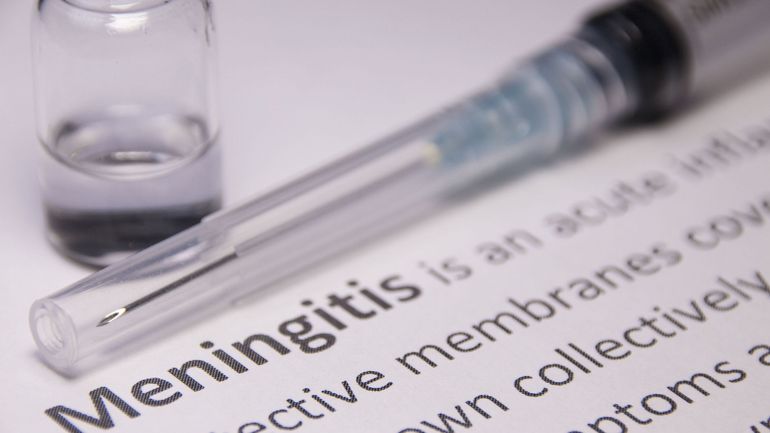 Trois groupes à risque invités à se faire vacciner contre le méningocoque par le Conseil Supérieur de la Santé