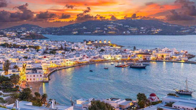 Tourisme en Grèce : Athènes introduit une taxe pour les passagers des bateaux de croisière souhaitant débarquer sur une île