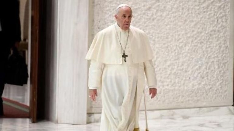 Le pape presse les dirigeants 