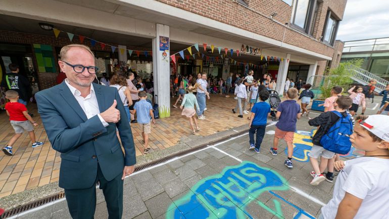 Flandre : Ben Weyts (N-VA) annonce deux millions pour les écoles de la périphérie bruxelloise, afin de renforcer le néerlandais