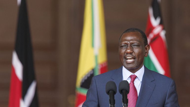 Kenya : le président William Ruto annonce le limogeage de la quasi-totalité de son gouvernement