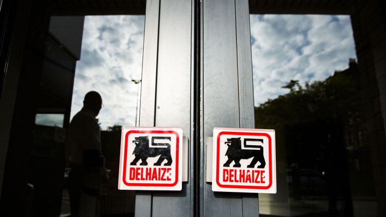 Delhaize rappelle des bocaux d’épinards hachés de la marque HAK, en raison de morceaux de caoutchouc