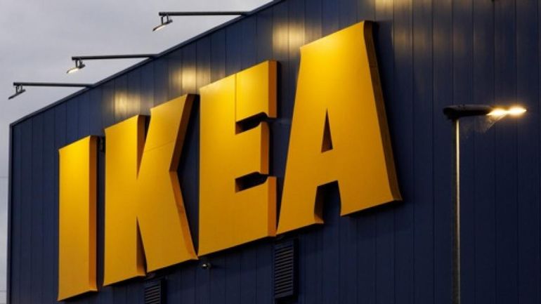 Une partie du personnel d'Ikea Anderlecht arrête à son tour le travail