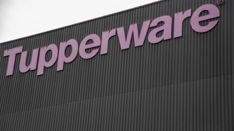 Tupperware se dirigerait vers la faillite, selon Bloomberg