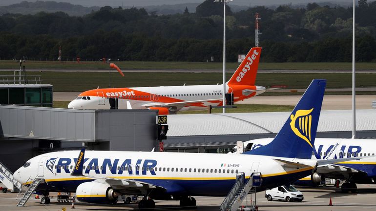 Coronavirus : Ryanair et Easyjet maintiennent le port du masque à bord des avions