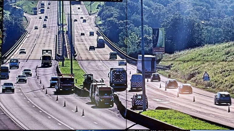 Retour au calme sur l'E42 vers Liège, après d'importantes files engendrées par un camion accidenté à Horion-Hozémont