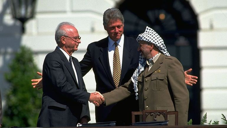 Les accords d'Oslo : 30 ans après, un processus de paix entre Israël et la Palestine brisé par& le Hamas et Netanyahou