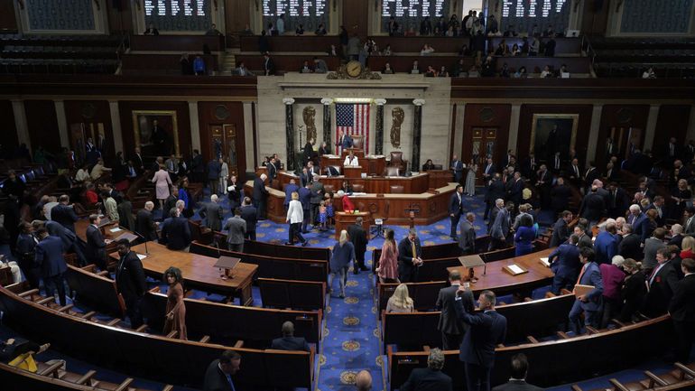 Victoire majeure pour Trump avec l'adoption par le Congrès de son vaste projet de loi budgétaire