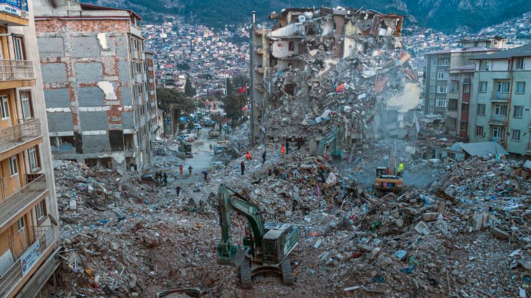 La terre tremble de nouveau en Turquie et en Syrie, au moins six morts à déplorer