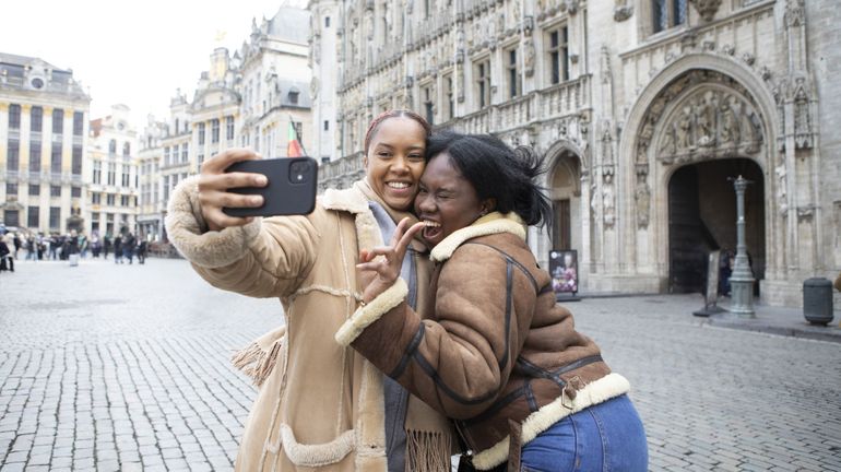 La revue de presse : Belgique, 14e les plus heureux du monde ? Pas mal pour un lundi