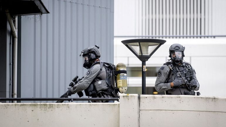2 morts et un blessé grave après des coups de feu à Rotterdam, un suspect interpellé