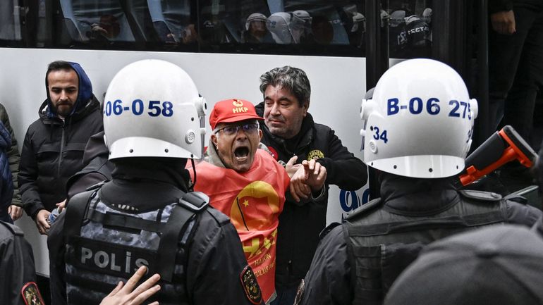 1er mai en Turquie : 50.000 policiers et près de 400 arrestations à Istanbul