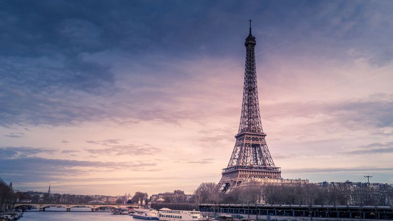 texte tour eiffel